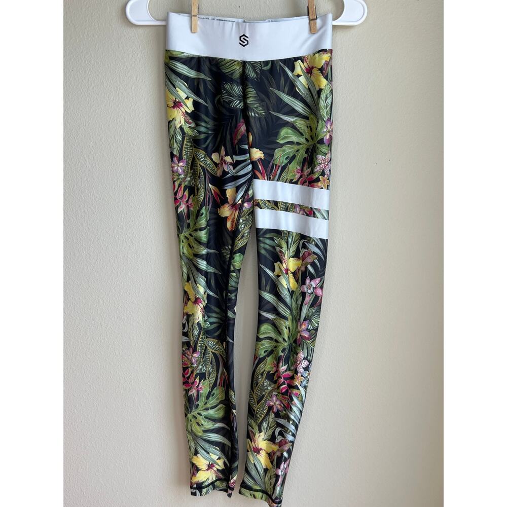 Stronger Label Vietnam Jungle Tropical Floral Workout Leggings Size Small